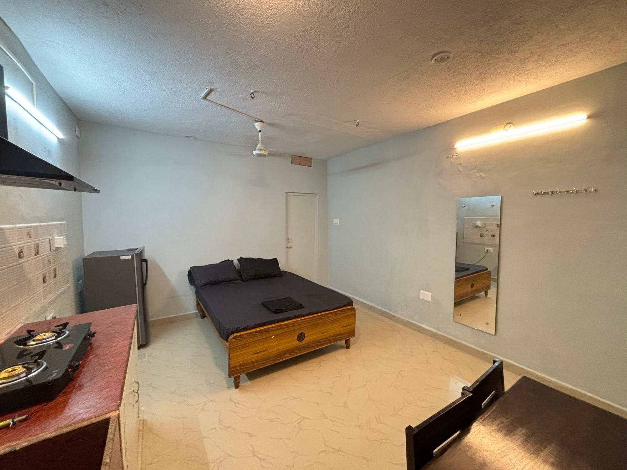 White House Beach Stay 马哈巴利普拉姆 外观 照片